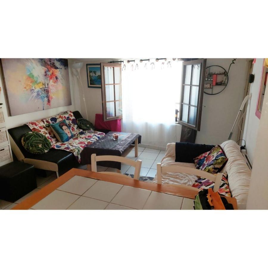 Appartement Lumineux Et Cosy En Plein Coeur De Монпелие Екстериор снимка